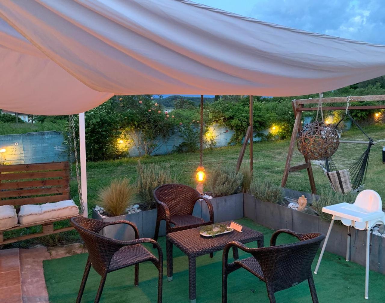 Michael'S Garden Aparthotel Сидари Екстериор снимка