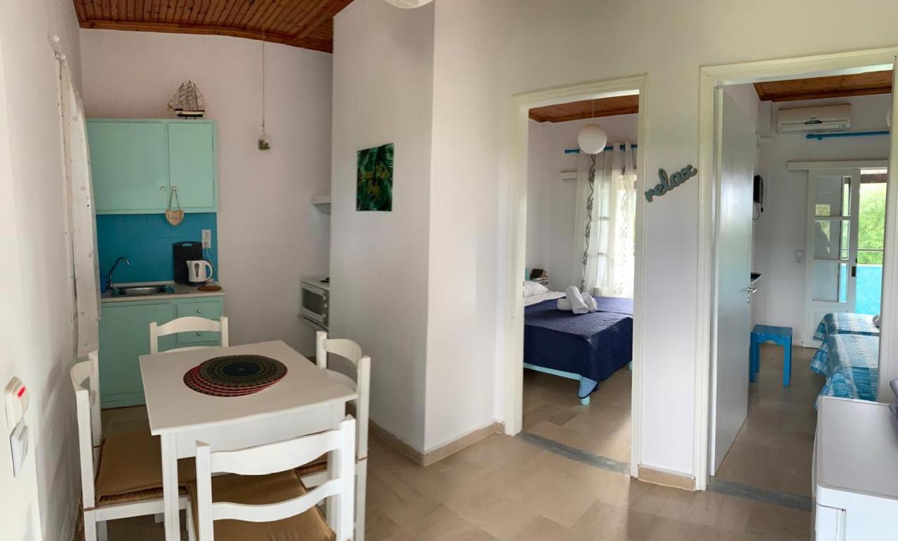 Michael'S Garden Aparthotel Сидари Екстериор снимка